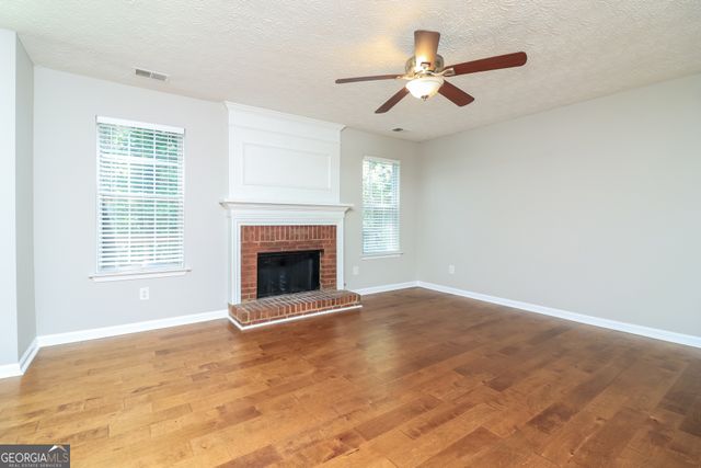 3264 Ashgrove Lane SW, Marietta, GA 30008