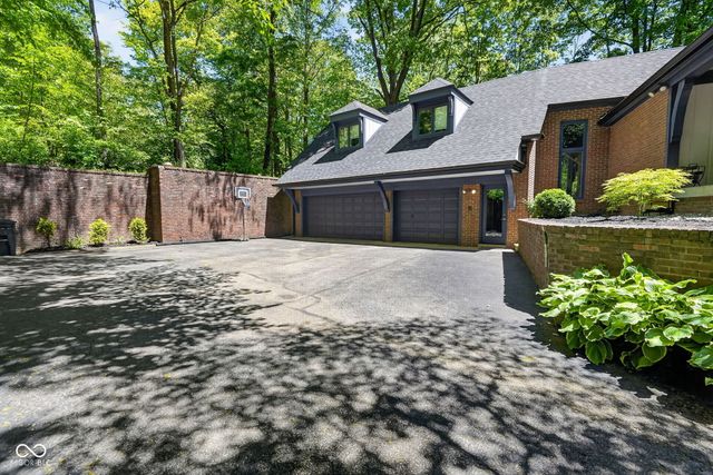 845 Sugarbush Ridge, Zionsville, IN 46077