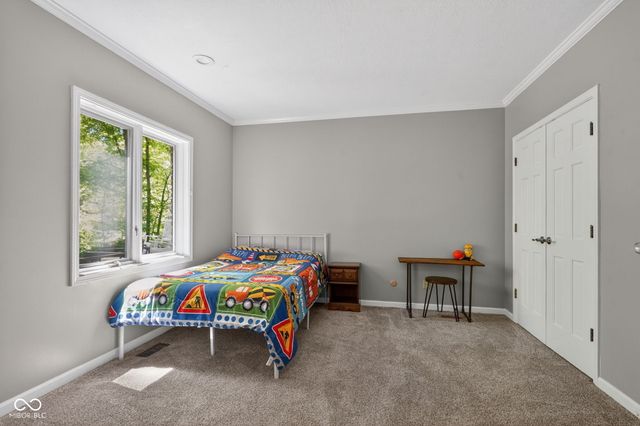 845 Sugarbush Ridge, Zionsville, IN 46077