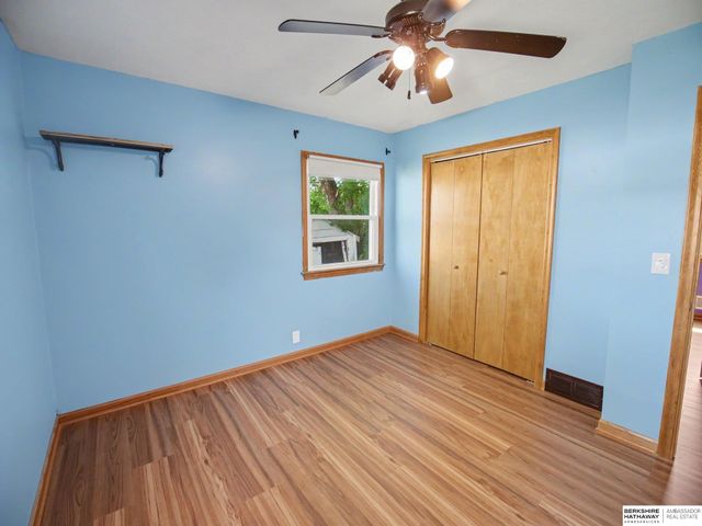 8346 Parker Court, Omaha, NE 68114