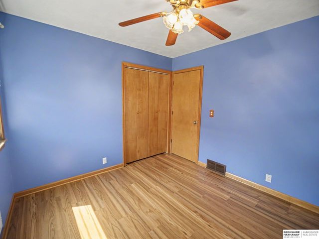 8346 Parker Court, Omaha, NE 68114
