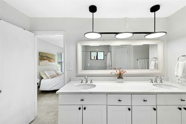 6906 Bayridge TER, Austin, TX 78759