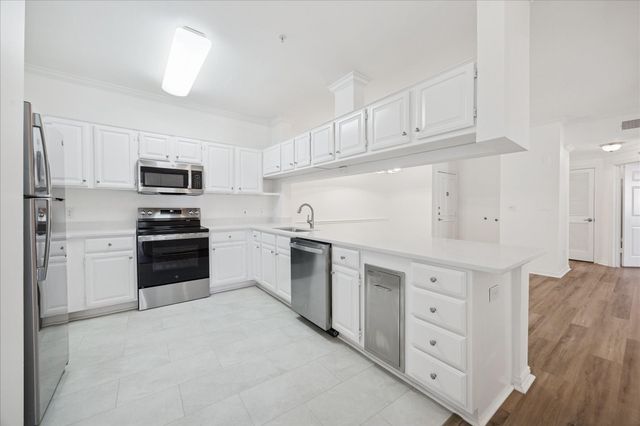 2111 Welch Street A103, Houston, TX 77019