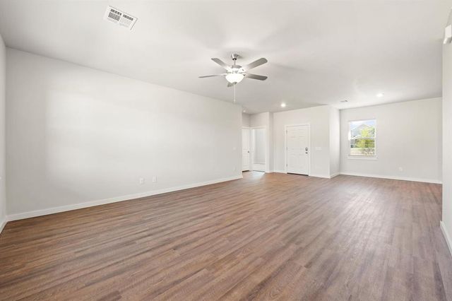 5324 Littlefoot Lane, Guthrie, OK 73044