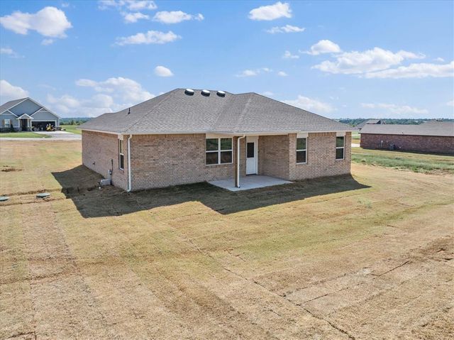 5324 Littlefoot Lane, Guthrie, OK 73044
