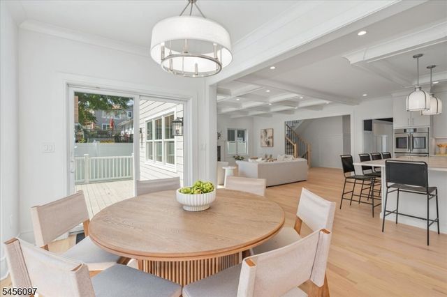 517 Lexington Ave, Cranford Twp., NJ 07016