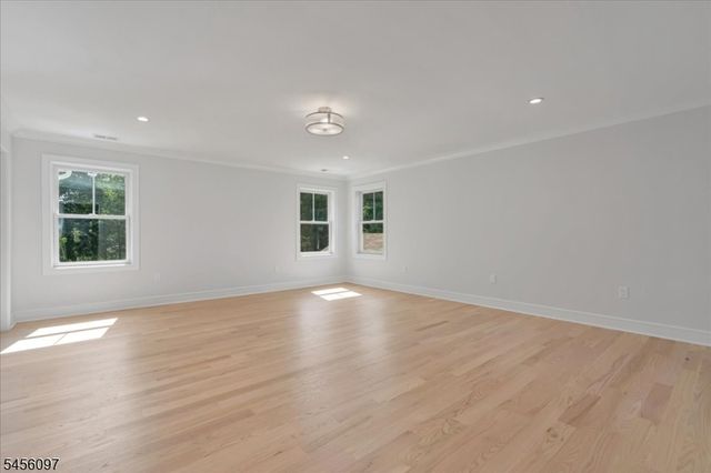 517 Lexington Ave, Cranford Twp., NJ 07016