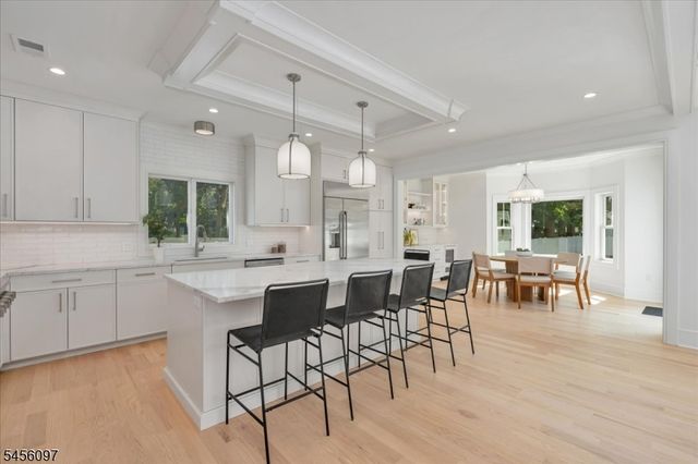 517 Lexington Ave, Cranford Twp., NJ 07016
