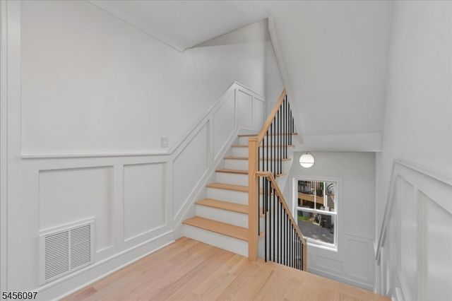 517 Lexington Ave, Cranford Twp., NJ 07016