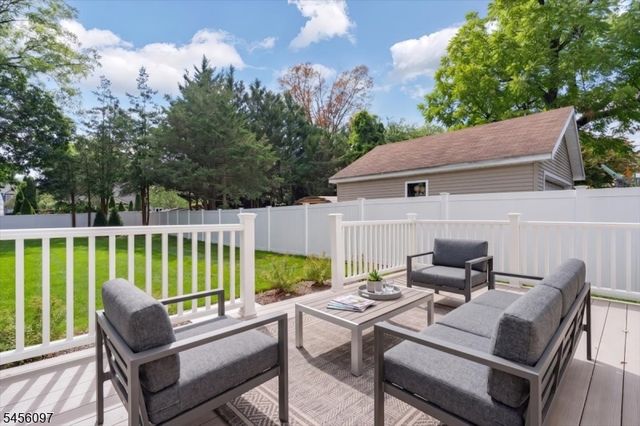 517 Lexington Ave, Cranford Twp., NJ 07016