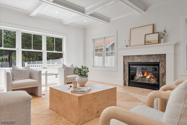 517 Lexington Ave, Cranford Twp., NJ 07016