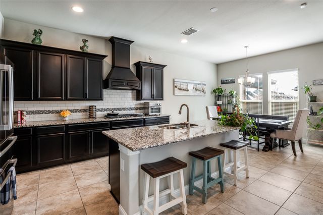 1301 Xeraco Drive, Little Elm, TX 75068