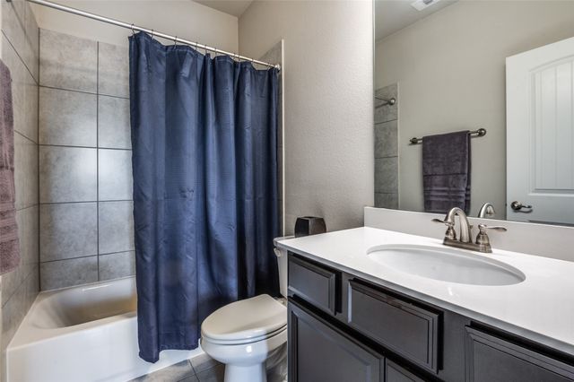 1301 Xeraco Drive, Little Elm, TX 75068