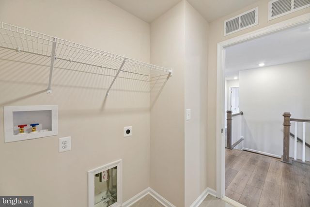 9808 STONEHAVEN CT, Waldorf, MD 20601