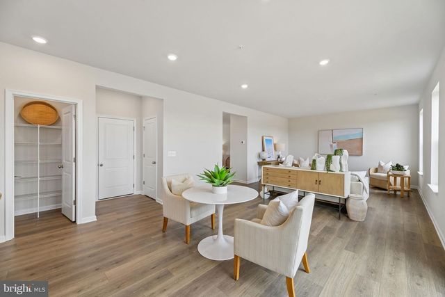 9808 STONEHAVEN CT, Waldorf, MD 20601