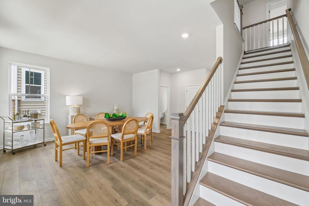 Image 48 of property listing at 9808 STONEHAVEN CT, Waldorf, MD 20601