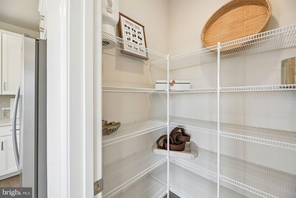 Image 68 of property listing at 9808 STONEHAVEN CT, Waldorf, MD 20601