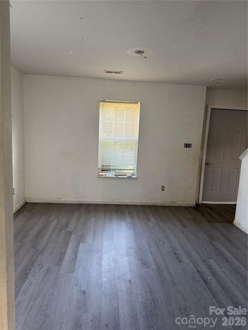 3128 Seymour Drive, Charlotte, NC 28208