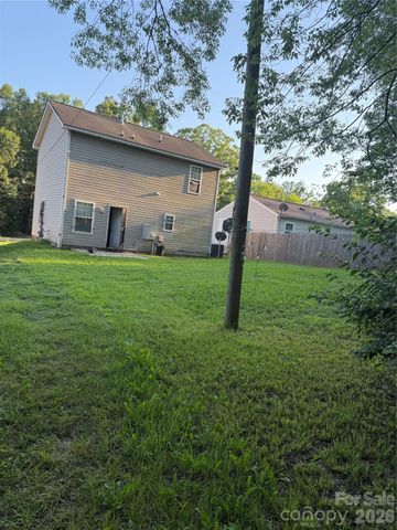 3128 Seymour Drive, Charlotte, NC 28208
