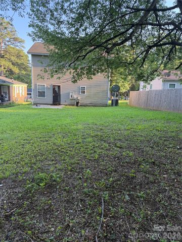 3128 Seymour Drive, Charlotte, NC 28208