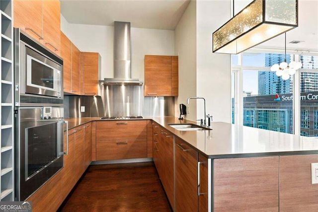 45 Ivan Allen Jr Boulevard NW 1808, Atlanta, GA 30308