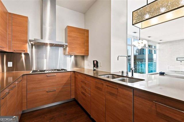 45 Ivan Allen Jr Boulevard NW 1808, Atlanta, GA 30308