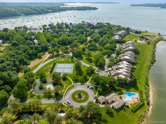 15 Harbour Point Drive, Northport, NY 11768
