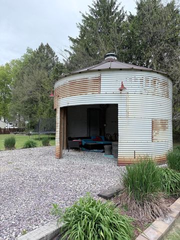 11551 N 900 W, Demotte, IN 46310