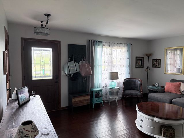 11551 N 900 W, Demotte, IN 46310