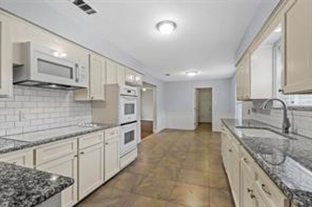 14722 Overview Drive, Dallas, TX 75254