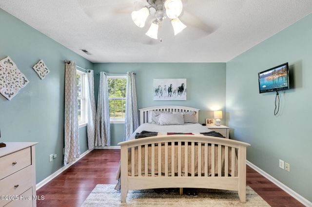 304 Benjamin Court, Jacksonville, NC 28540