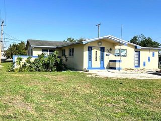 725 SE 1st Street, Belle Glade, FL 33430