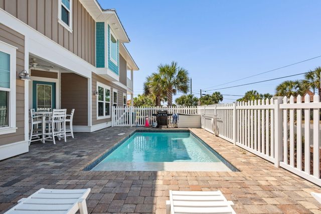 5518 Gulf Drive, Panama City Beach, FL 32408