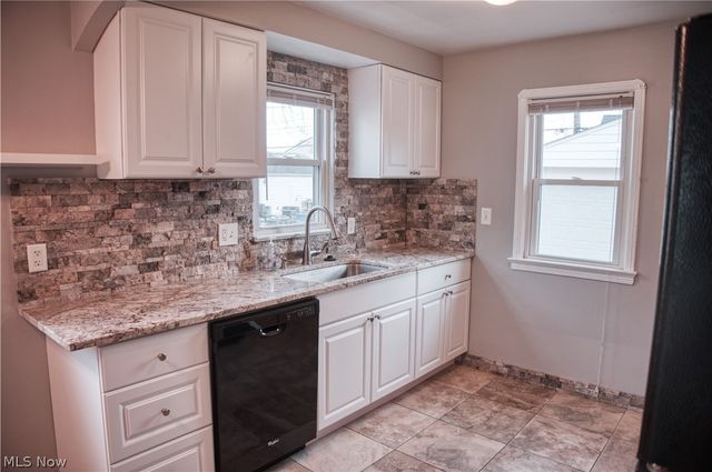 7514 Arden Avenue, Parma, OH 44129