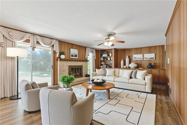1609 Adrian Drive, Riverdale, GA 30296