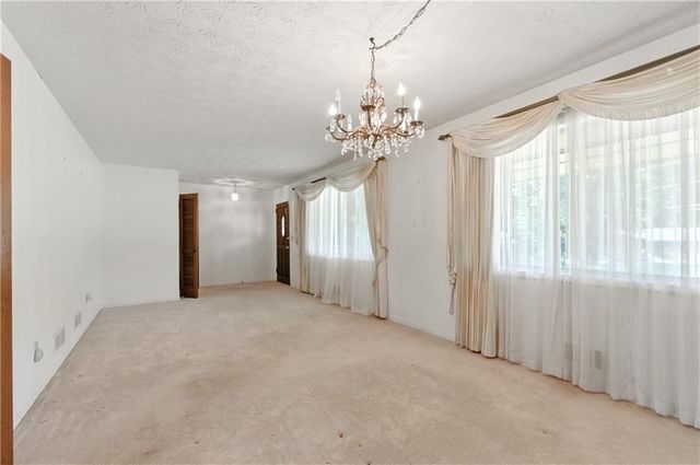 1609 Adrian Drive, Riverdale, GA 30296