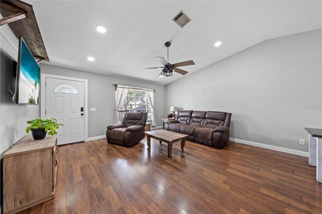 1143 ANNE ELISA CIRCLE, St Cloud, FL 34772