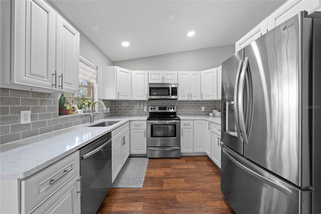 1143 ANNE ELISA CIRCLE, St Cloud, FL 34772