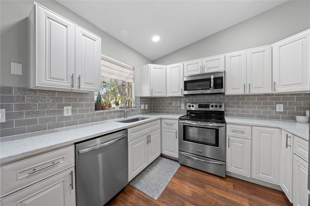 1143 ANNE ELISA CIRCLE, St Cloud, FL 34772