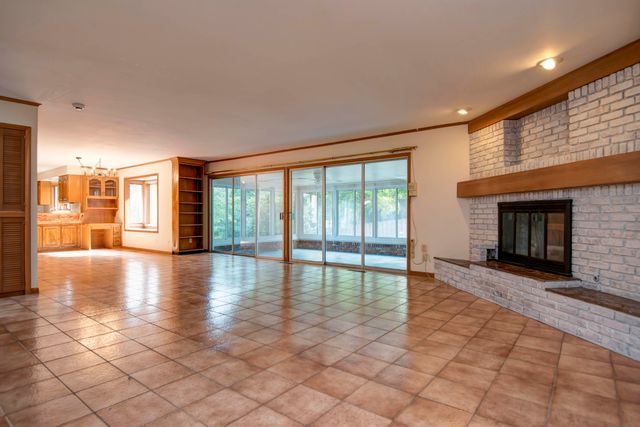 1508 S Essex Road, Springfield, MO 65809