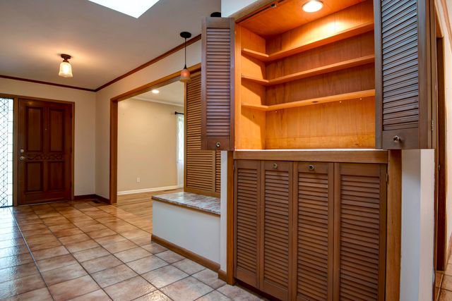 1508 S Essex Road, Springfield, MO 65809