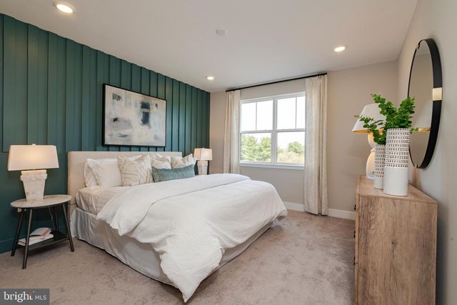 137 JOHN VANZANDT, Titusville, NJ 08560