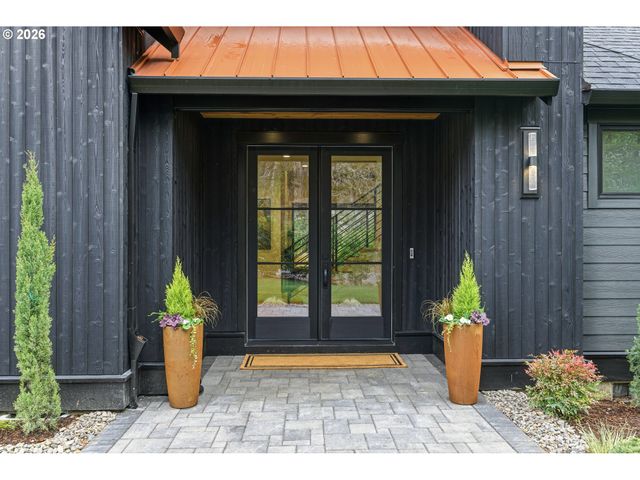 14100 KNAUS Rd, Lake Oswego, OR 97034