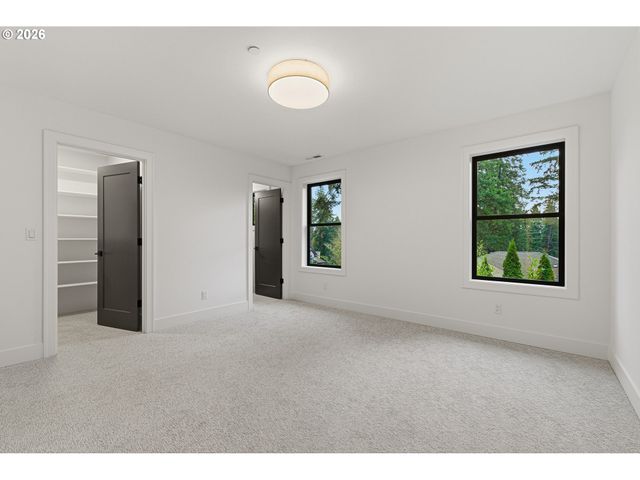 14100 KNAUS Rd, Lake Oswego, OR 97034