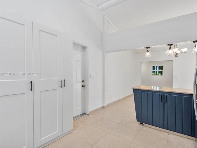 731 Sistina AV 0, Coral Gables, FL 33146
