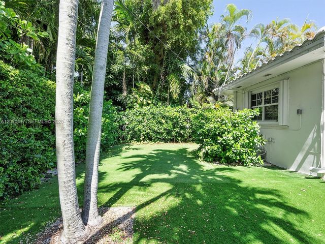 731 Sistina AV 0, Coral Gables, FL 33146