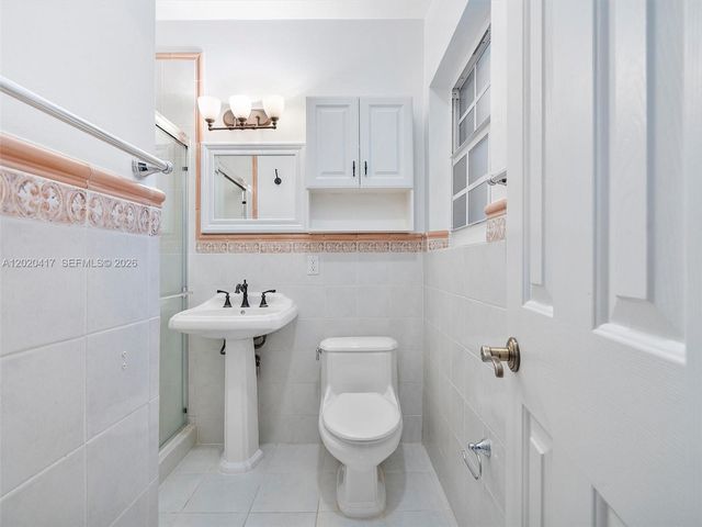 731 Sistina AV 0, Coral Gables, FL 33146