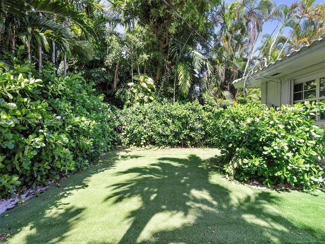 731 Sistina AV 0, Coral Gables, FL 33146