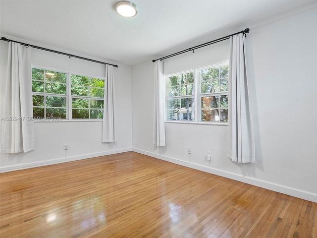 731 Sistina AV 0, Coral Gables, FL 33146