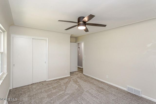 3838 Albon Road, Monclova, OH 43542